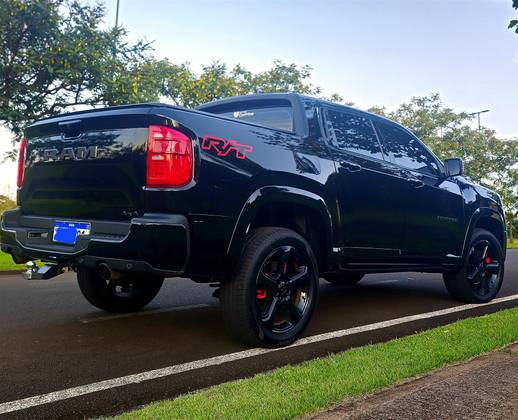 RAM RAMPAGE 2.0 HURRICANE 4 TURBO GASOLINA R/T 4X4 AUTOMÁTICO